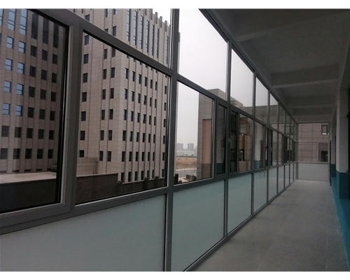 安泰信產業(yè)園區(qū)斷橋鋁門窗